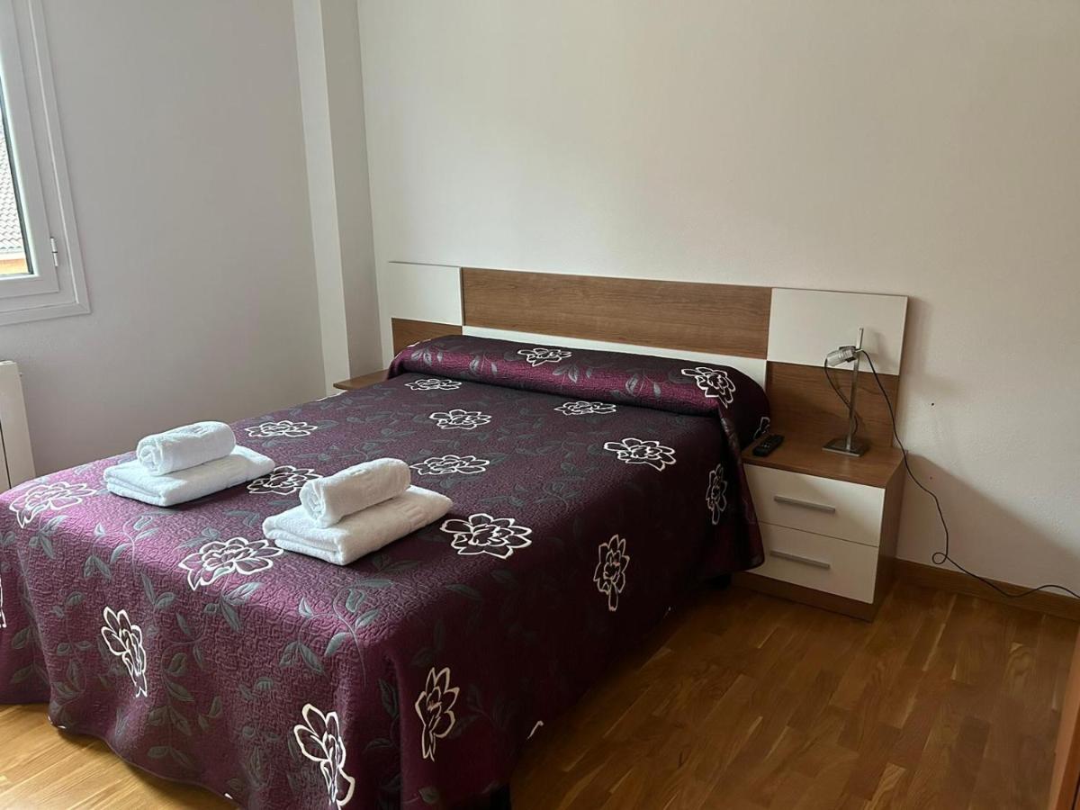 Hotel H. Lavid à Briviesca Extérieur photo